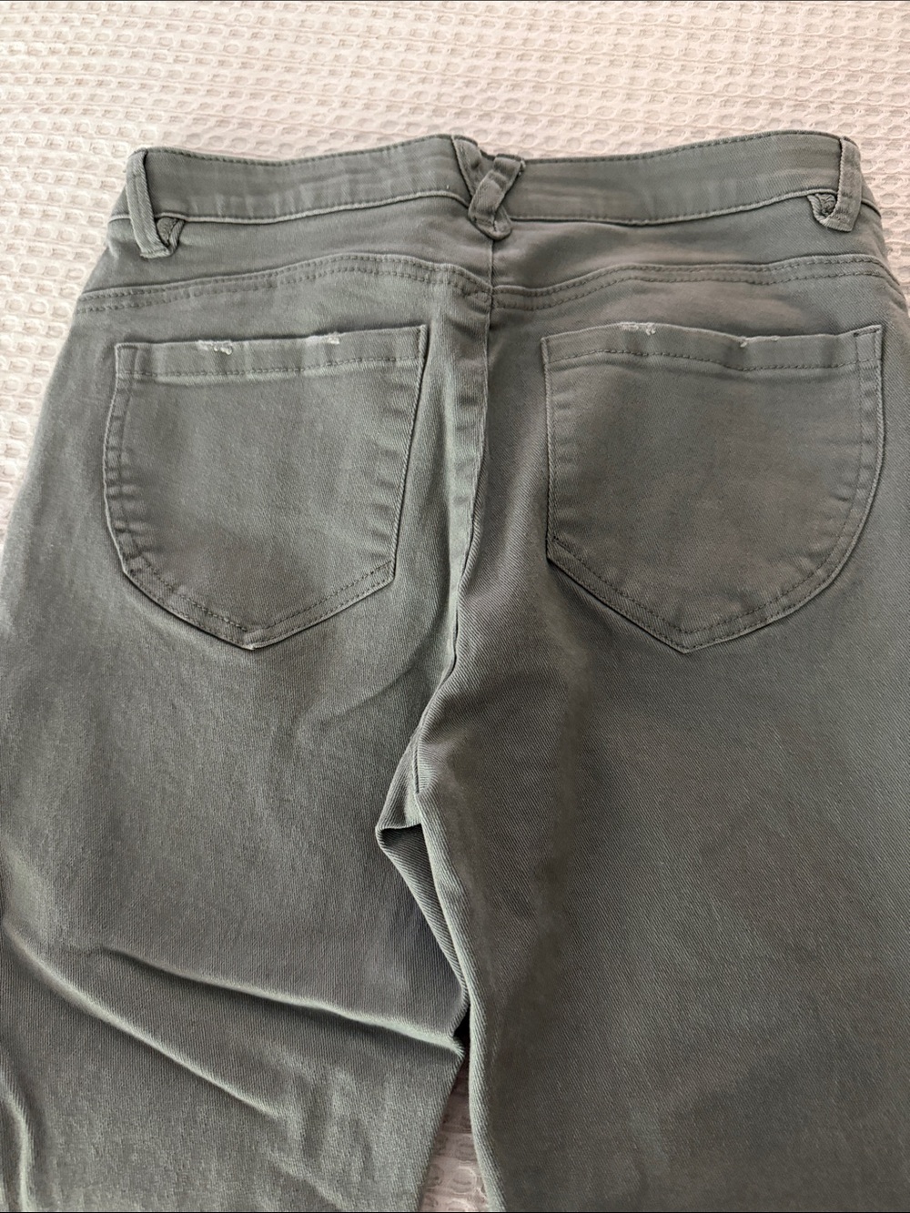 Democracy Straight-Leg Jeans in Olive Ab technology